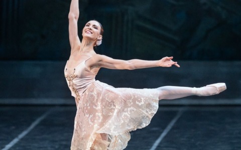 Le stelle della danza al liceo “Giuditta Pasta” di Como