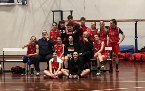 Scherzetto e dolcetto per Mariano che sbanca Busto per 29-48