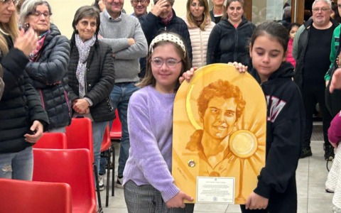 La parrocchia di Maccio ha accolto la reliquia di Carlo Acutis