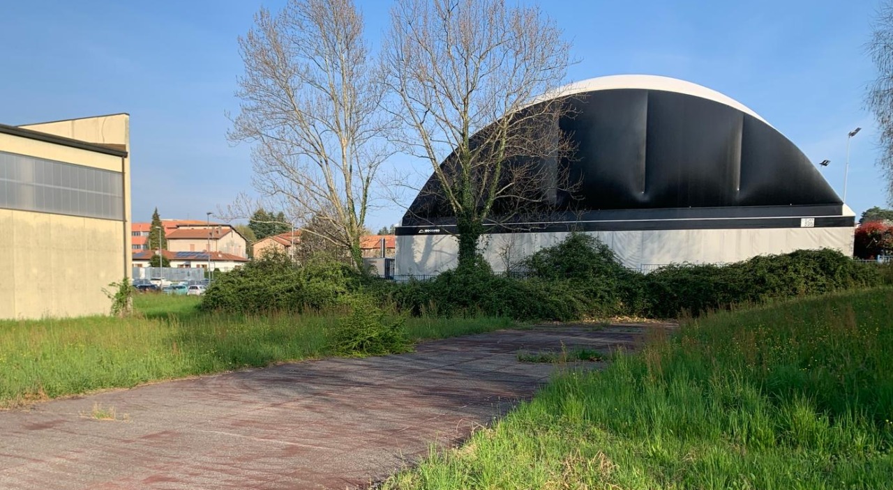 Nuovo campo da basket ad Appiano Gentile, ci pensa l’Inter