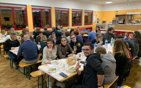 Una serata per abbattere muri, ci pensano gli “Incredabili”