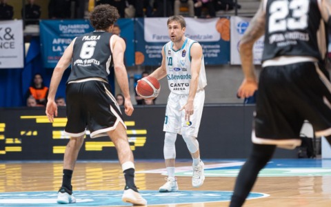 Torna in campo la Pallacanestro Cantù