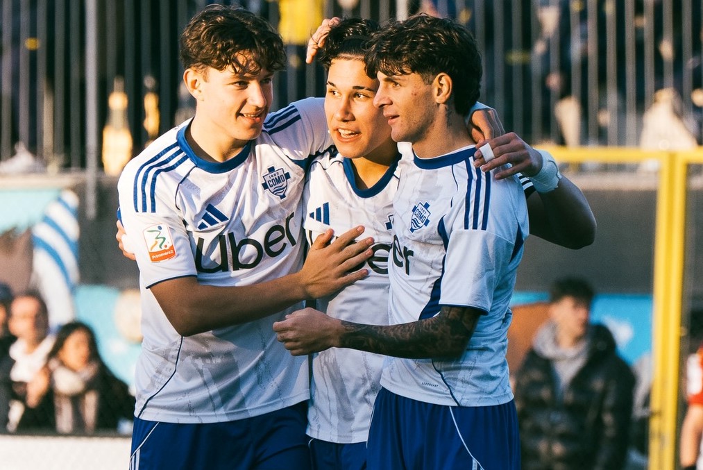 Como Primavera a segno a Modena - foto social Como 1907
