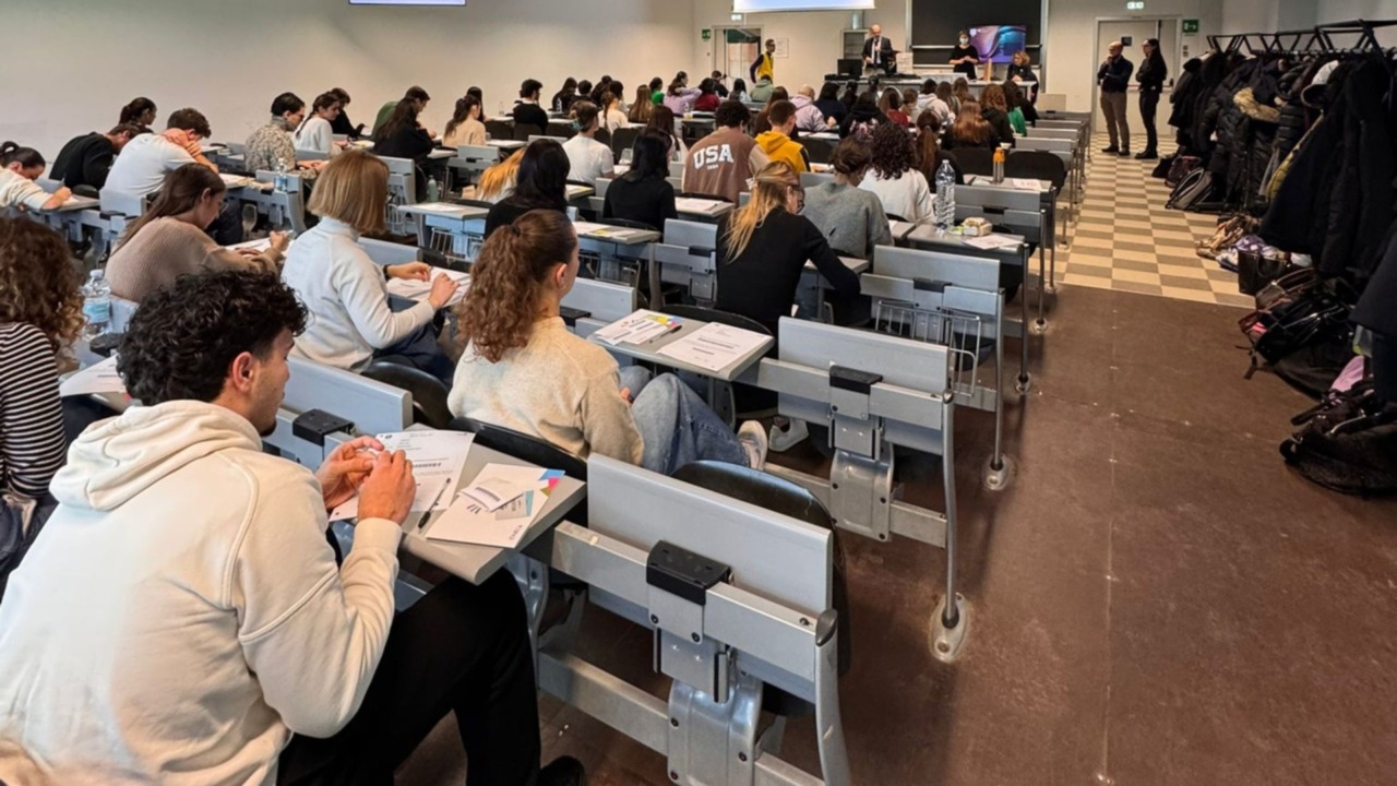 L’Insubria chiama a sé 404 studenti al secondo appello per il semestre aperto di Medicina e Odontoiatria