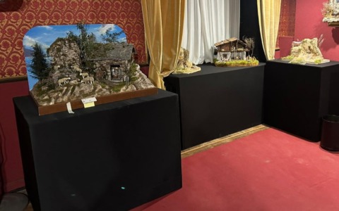 Torna la mostra dei presepi in Villa Casana