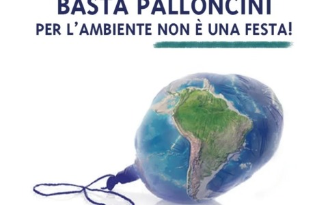 Stop al lancio dei palloncini: il sindaco firma l’ordinanza