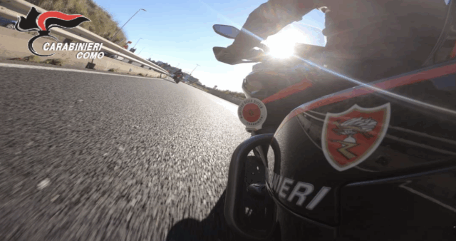 Furto ed evasione dagli arresti domiciliari, denunciato un 21enne