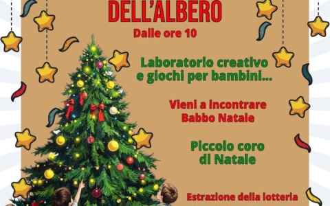 Accensione dell’albero di Natale con La Banda dei Genitori