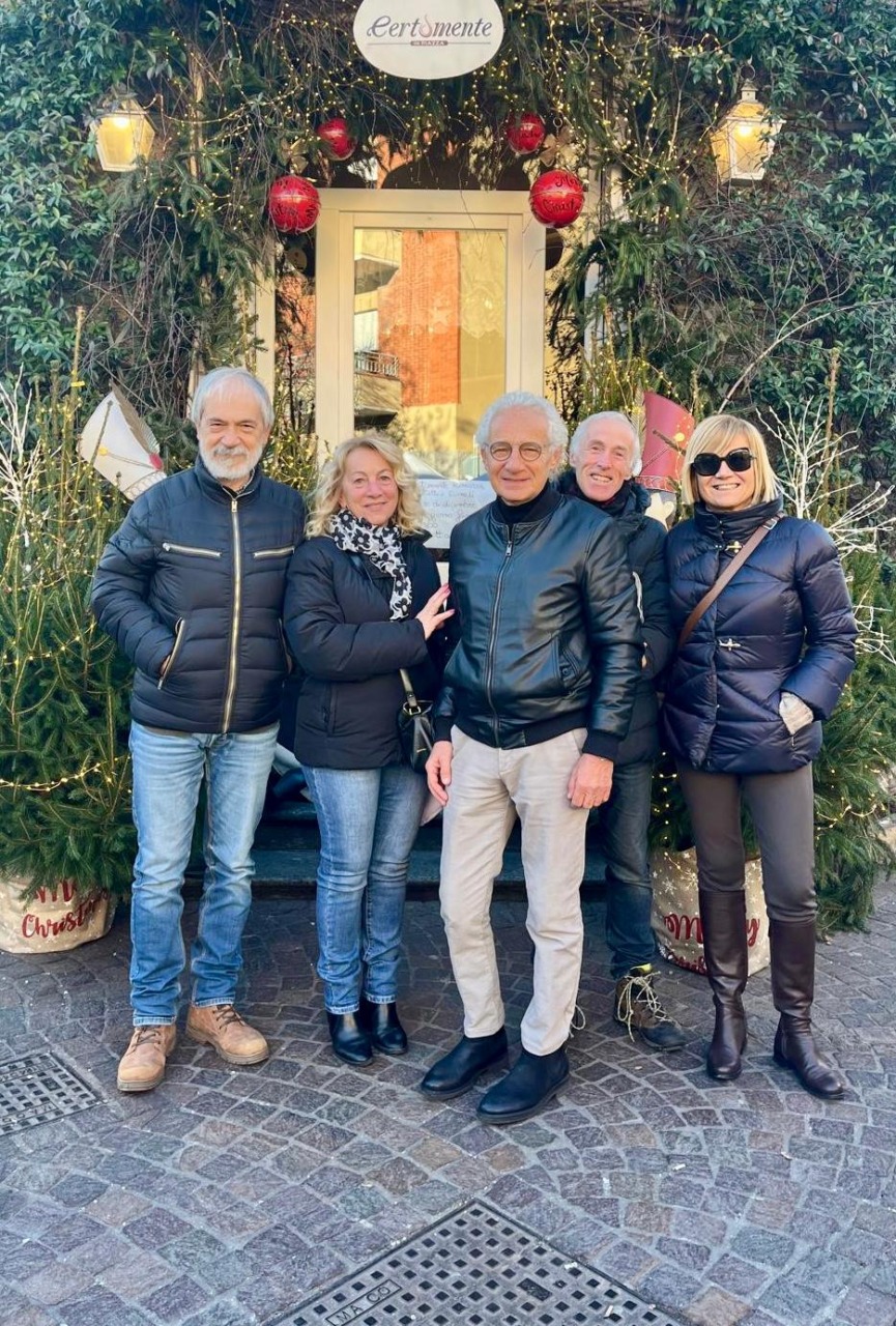 La magia del Natale invade Uggiate: mille visitatori ai mercatini