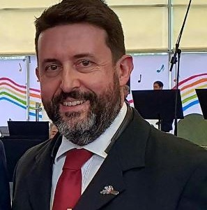 Cambio storico alla banda: il presidente lascia dopo 21 anni