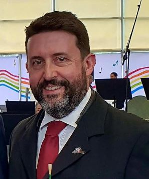 Cambio storico alla banda: il presidente lascia dopo 21 anni