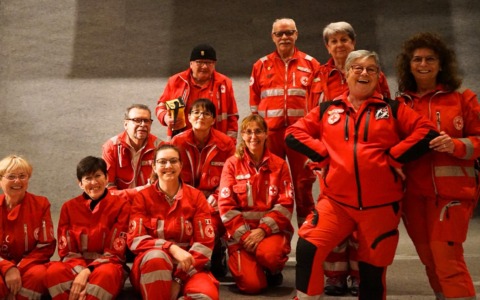 Arresto cardiaco mentre fa la spesa: soccorso da una volontaria della Cri