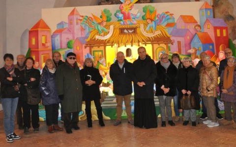 Presepi benefici a Carpesino: le offerte destinate a una piccola scuola in Kenya