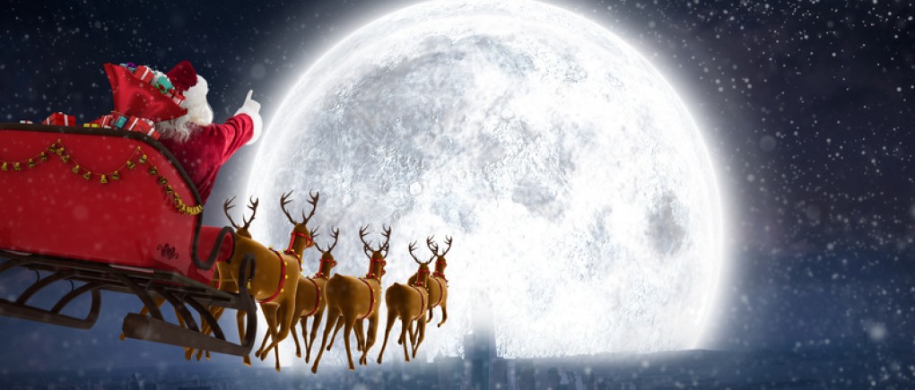 Ordinanza urgente del primo cittadino: ok all’atterraggio di Babbo Natale, il Grinch fuori da Olgiate Comasco