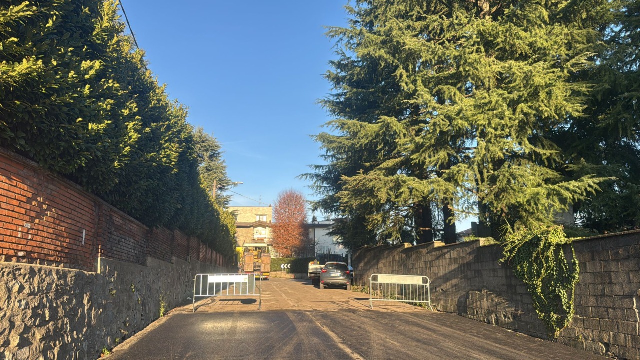 Dopo i danni dell’alluvione, riaperta via Torre