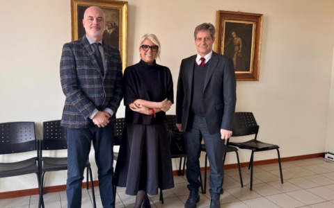 Digitalizzazione dei servizi comunali: Cantù attiva ICare