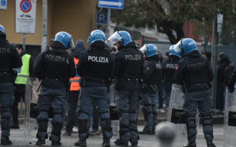 Scontri prima di Como-Bologna, 53 bolognesi denunciati