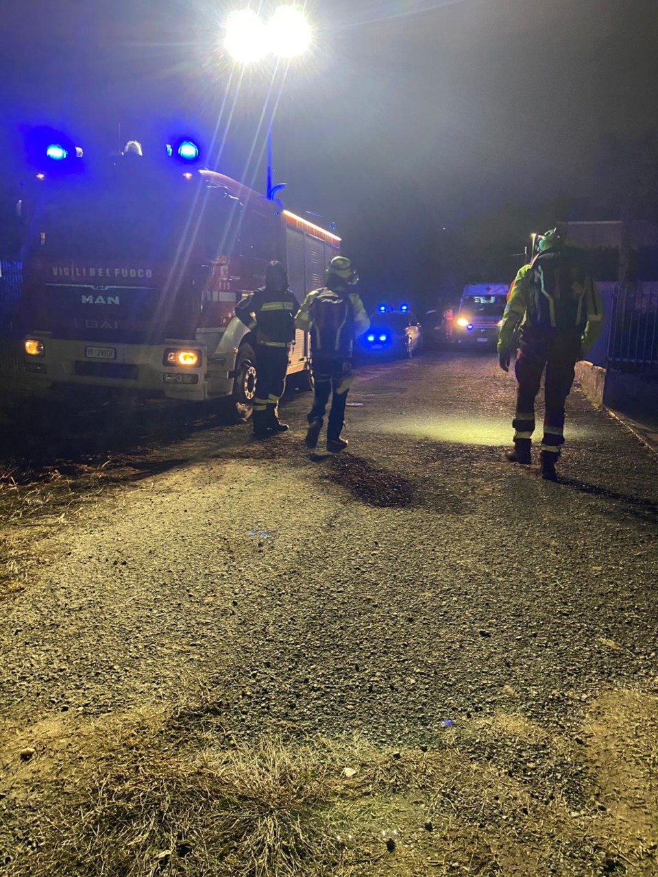 Schiacciato da una pianta, muore anziano