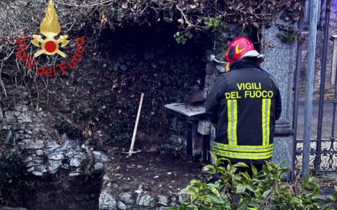 Mina anticarro rinvenuta durante i lavori di ristrutturazione di una casa