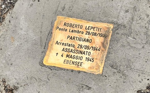 Intitolata una pietra della memoria a Roberto Lepetit