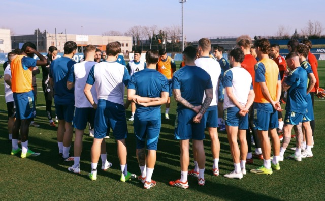 Il Como 1907 riabbraccia i suoi 10 nazionali e si prepara per la sfida di Pasquetta