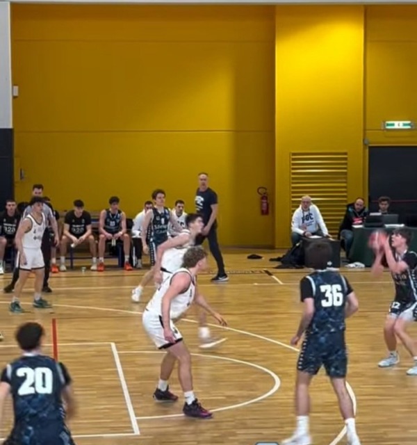 Acqua San Bernardo Cantù U19 ok contro Udine Udine- foto social PGC