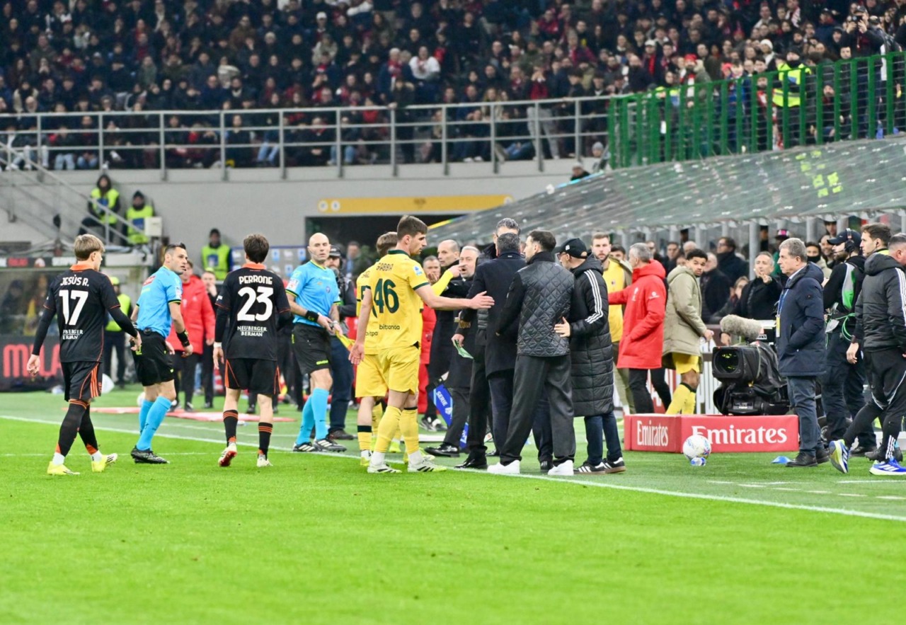Milan-Como: squalificati Allegri, Perez Castillo, Cattaneo e Nico Paz salterà la Juve