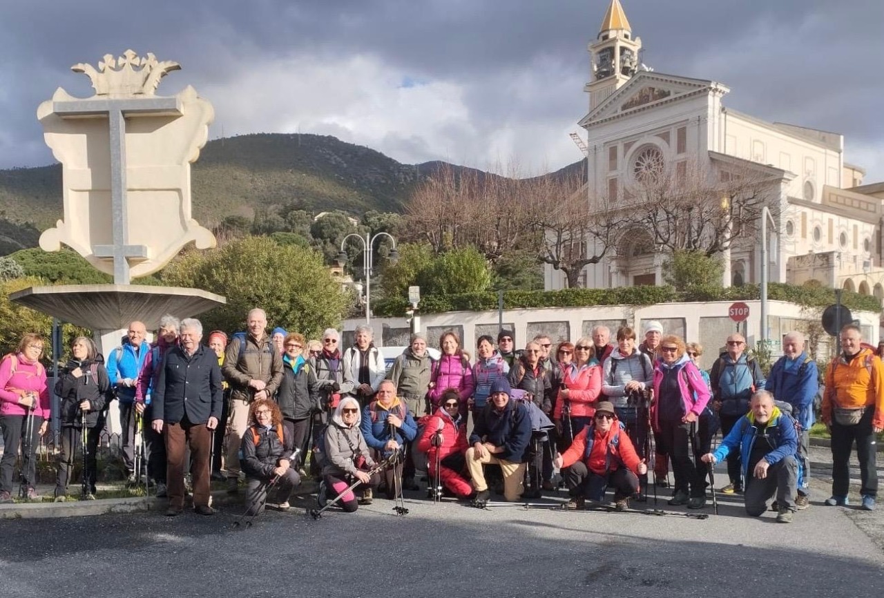 Gita al mare ed escursione insieme al Cai