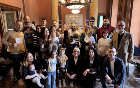 Consegnato il bonus di benvenuto ai nuovi nati