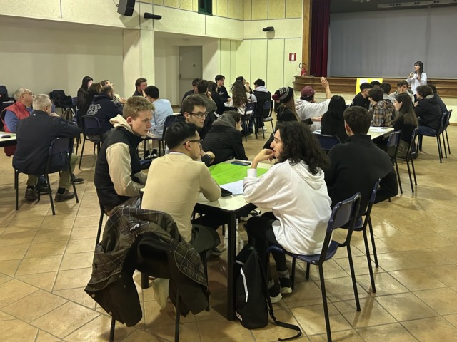 Albiolo, trenta giovani rispondono all’invito del Comune