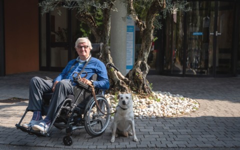 Denny, amico a quattro zampe per gli anziani della casa di riposo