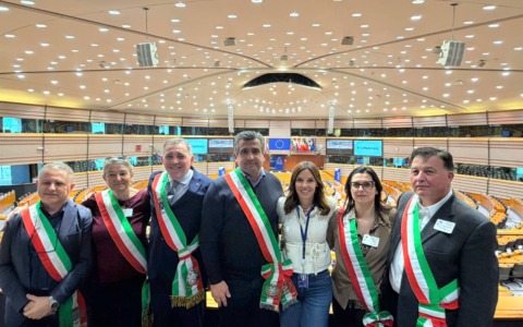 Sindaci del comasco al Parlamento dell’Unione Europea