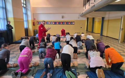 Croce Rossa Triangolo Lariano: prosegue il progetto “Crescere informati”