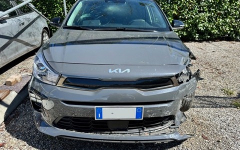 Calcolo valore auto incidentata: i criteri reali per una stima corretta dopo un sinistro