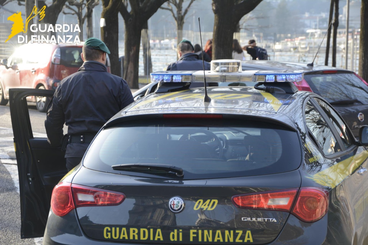 Guardia di Finanza:  controllati 150 veicoli in tutto il territorio nel fine settimana