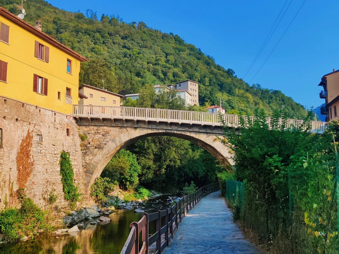 Il “Lake Como Walking Festival” fa tappa a Ponte Lambro