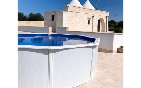 Piscine fuori terra: come orientarsi tra spazio, materiali, forme e gestione