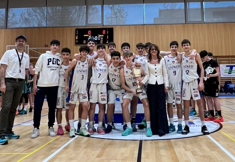 Pasqua trionfale per l’Uniweb Cantù U14 che vince il Torneo Internazionale di Massagno