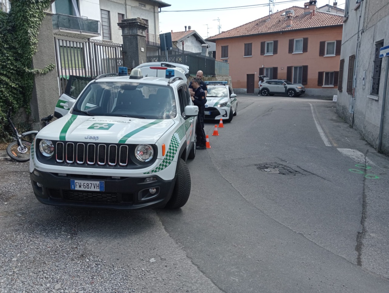 Frontale tra auto e bici, paura a Cadorago
