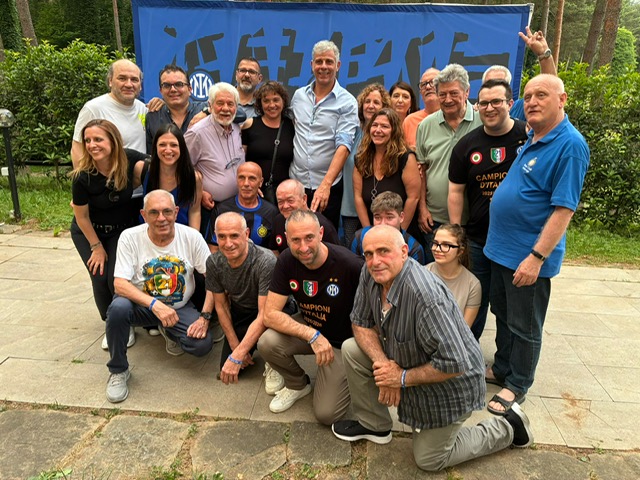 Gli Inter Club festeggiano Scudetto e Coppa Italia alla Pinetina
