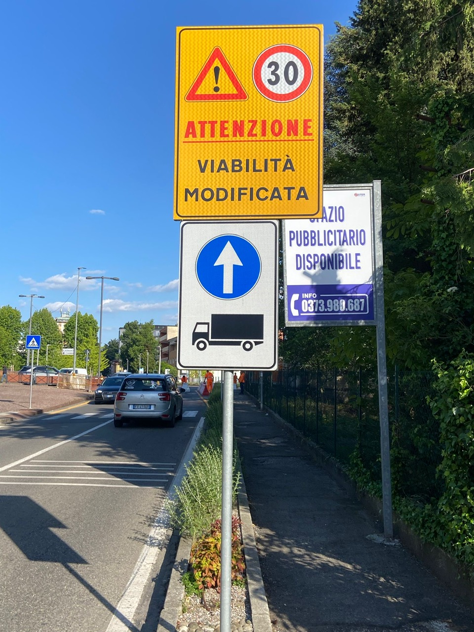 Rotonda bersagliata da incidenti, modificata la viabilità