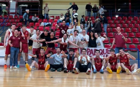 Apoteosi Le Bocce Erba, sbanca Coccaglio e vola in finalissima
