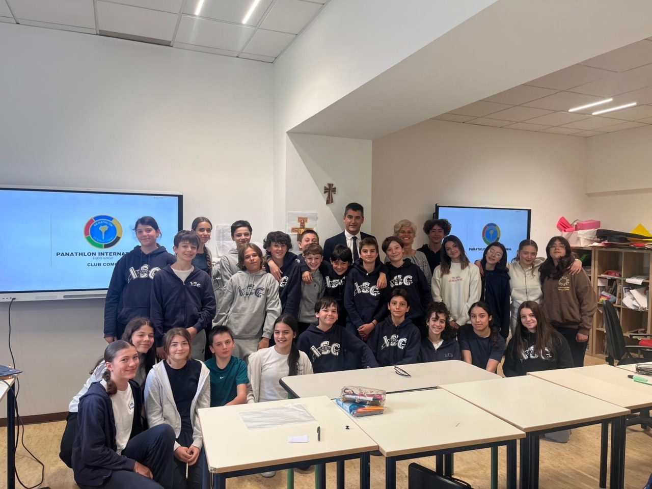 Dal campo alla scuola: lezione di sport e vita col Panathlon Club Como
