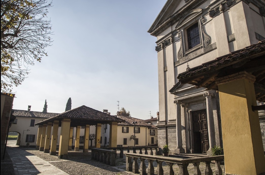 Raccolta fondi per il restauro del portone del santuario