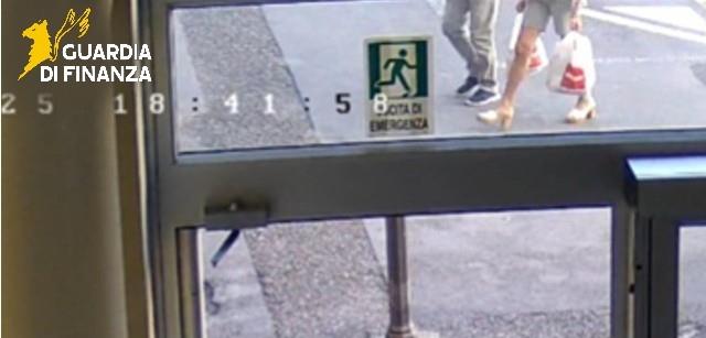 Assenteismo in Comune a Como: denunciati due dipendenti