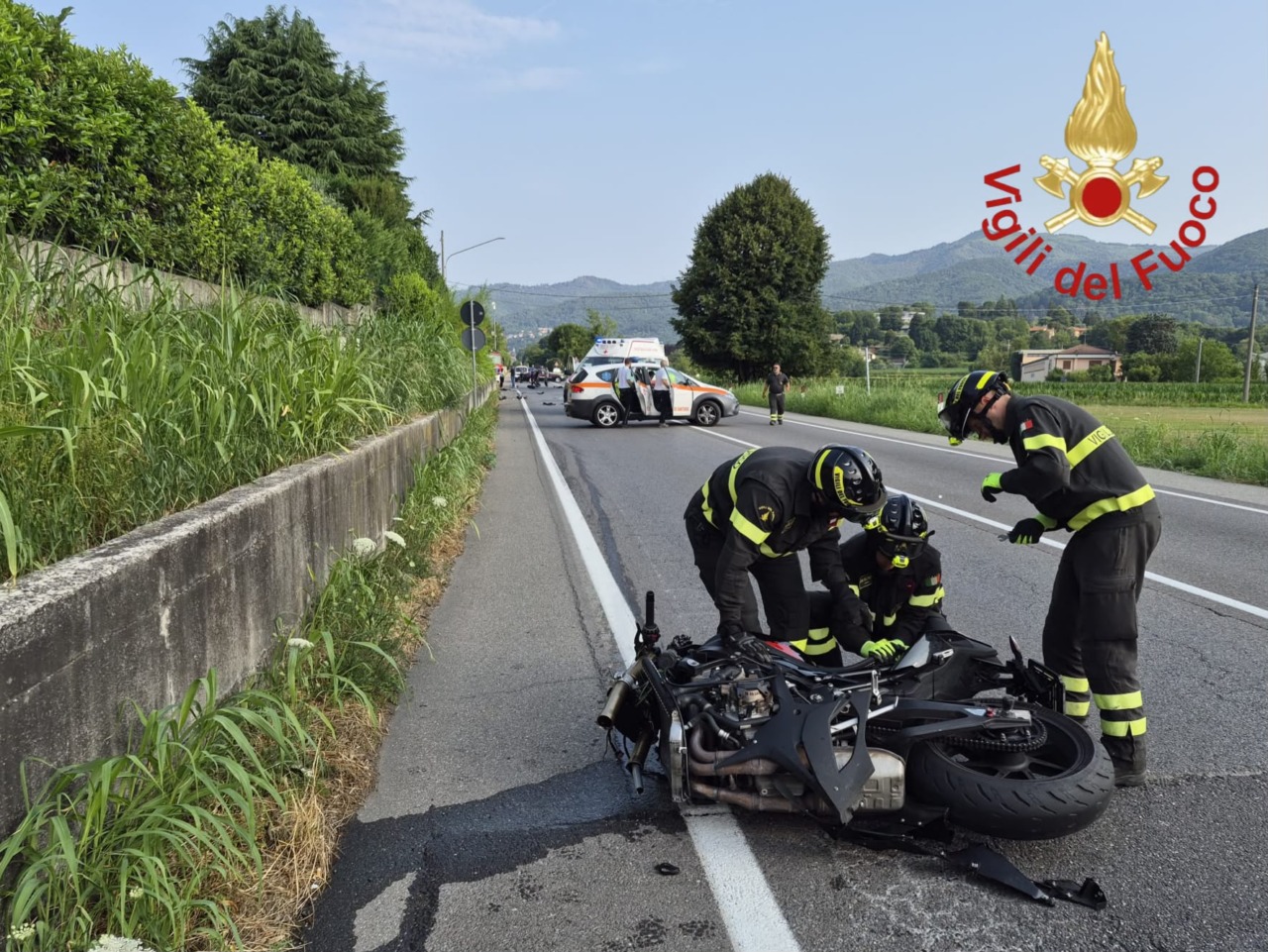 Drammatico incidente, muore un centauro