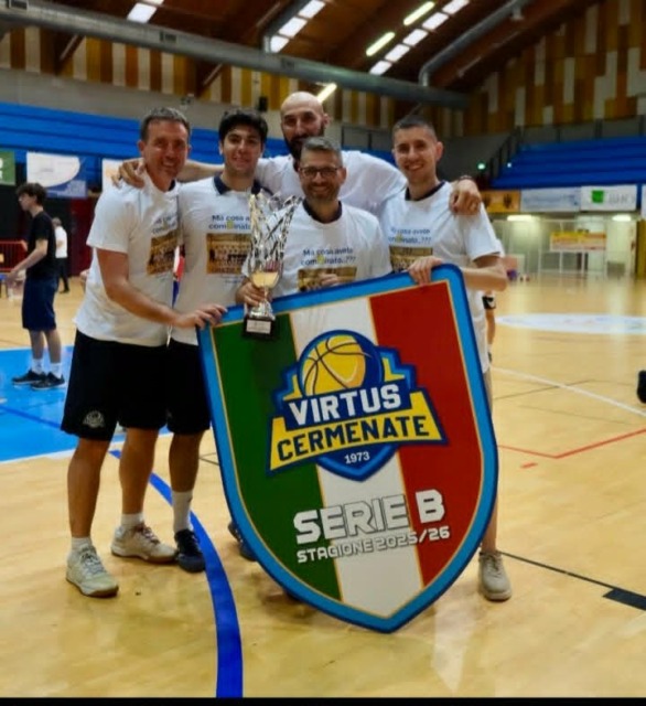 Staff Cermenate promossa in B- foto social Virtus Cermenate
