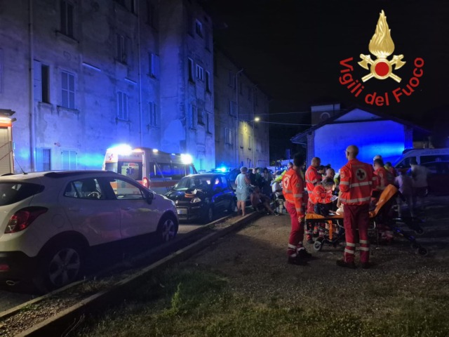 Incendio di Lomazzo, fermato un vicino di casa: è accusato di aver appiccato le fiamme