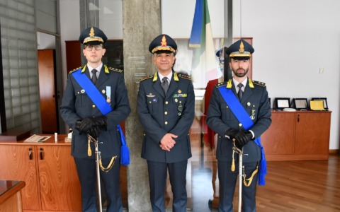 Guardia di Finanza di Menaggio, il Tenente Valerio Andrea Guarnera è il nuovo Comandante