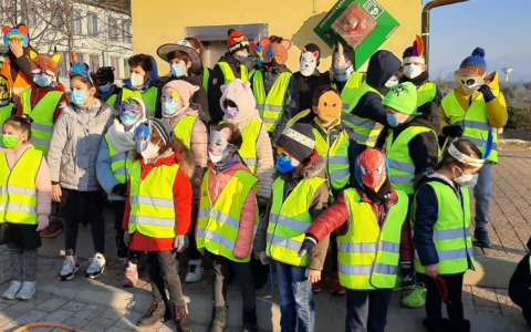 Piedibus, si cercano volontari per accompagnare a scuola i bimbi